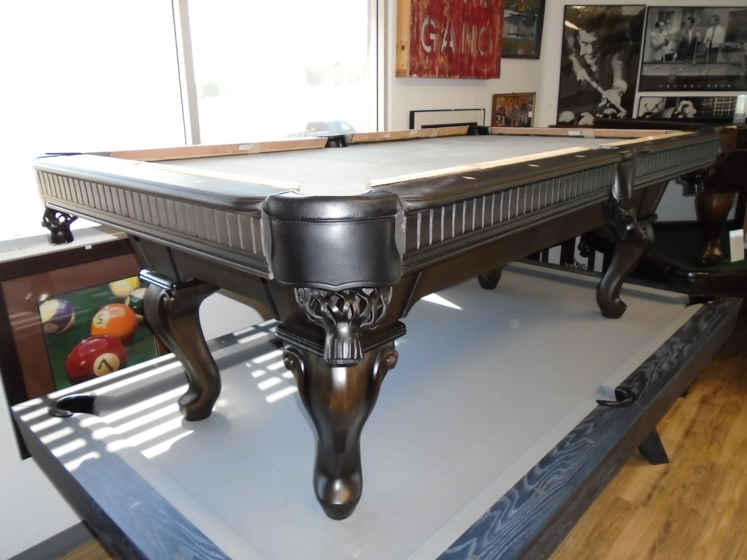 7' or 8' Presidential Cleveland Pool Table (scratch and dent)
